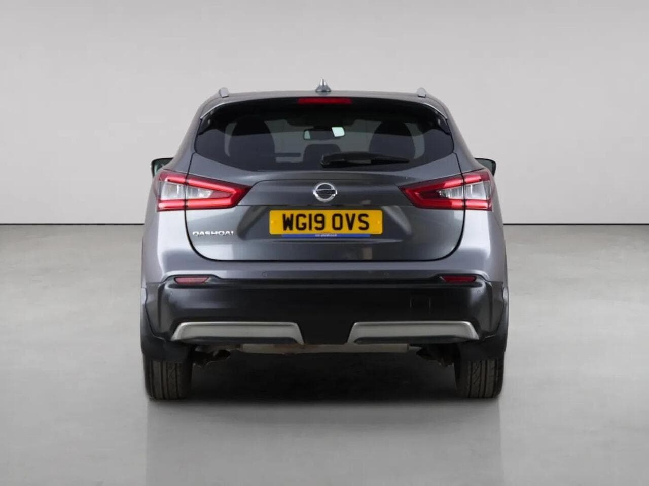 Nissan Qashqai thumbnail Rear