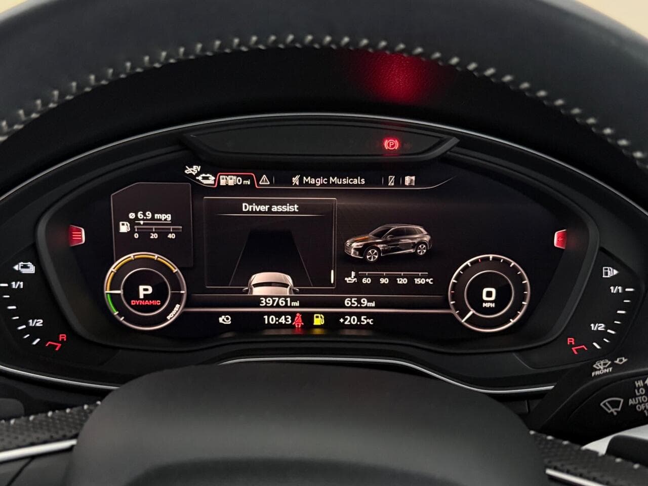 Audi Q5 thumbnail Driver Instruments