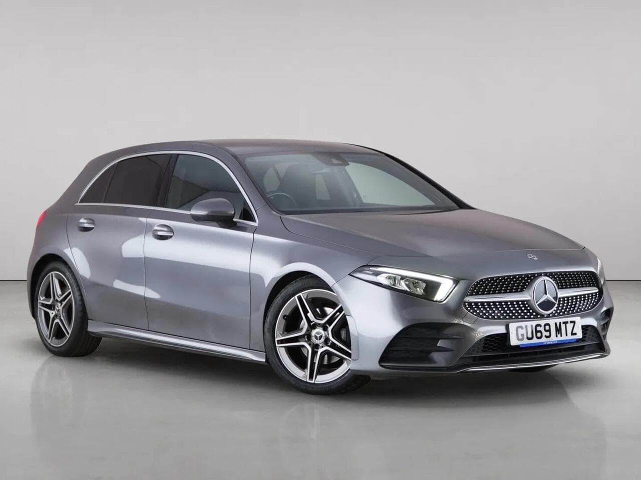 Mercedes-Benz A Class - Mercedes-Benz A Class 1.3 A200 AMG Line Euro 6 (s/s) 5dr