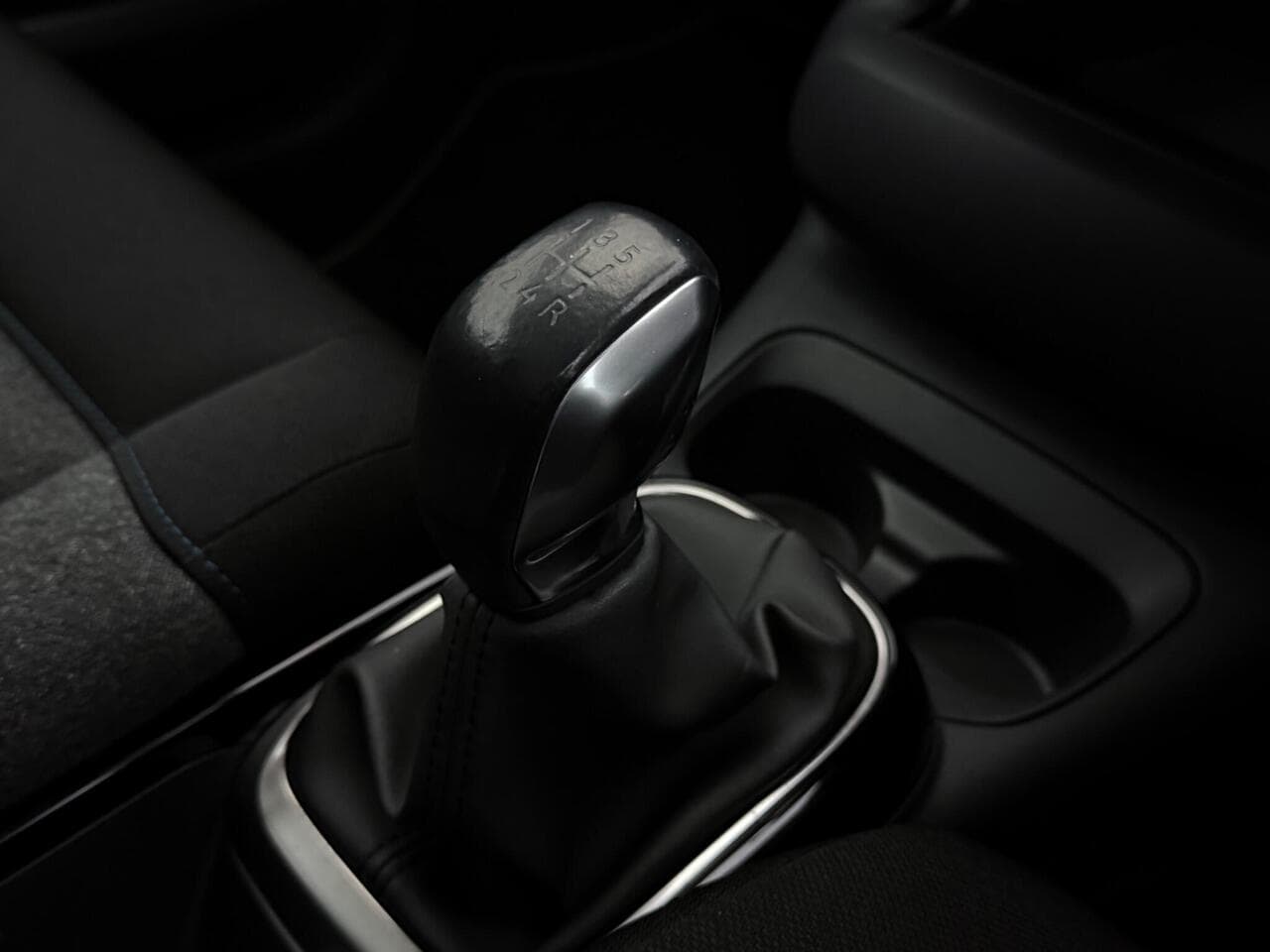 Citroen C4 Cactus thumbnail Interior Front