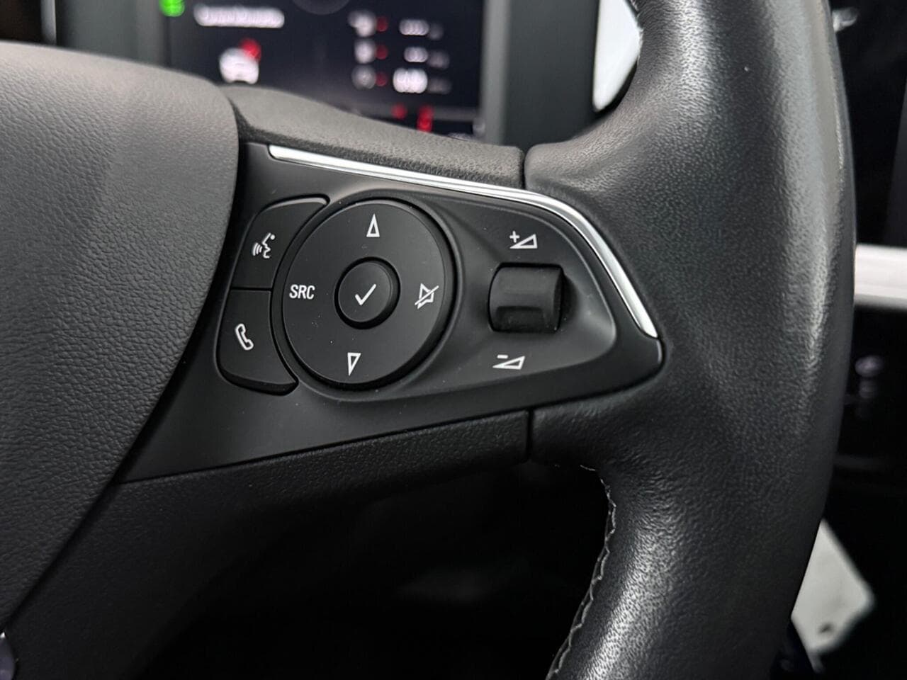 Vauxhall Mokka thumbnail Misc Controls