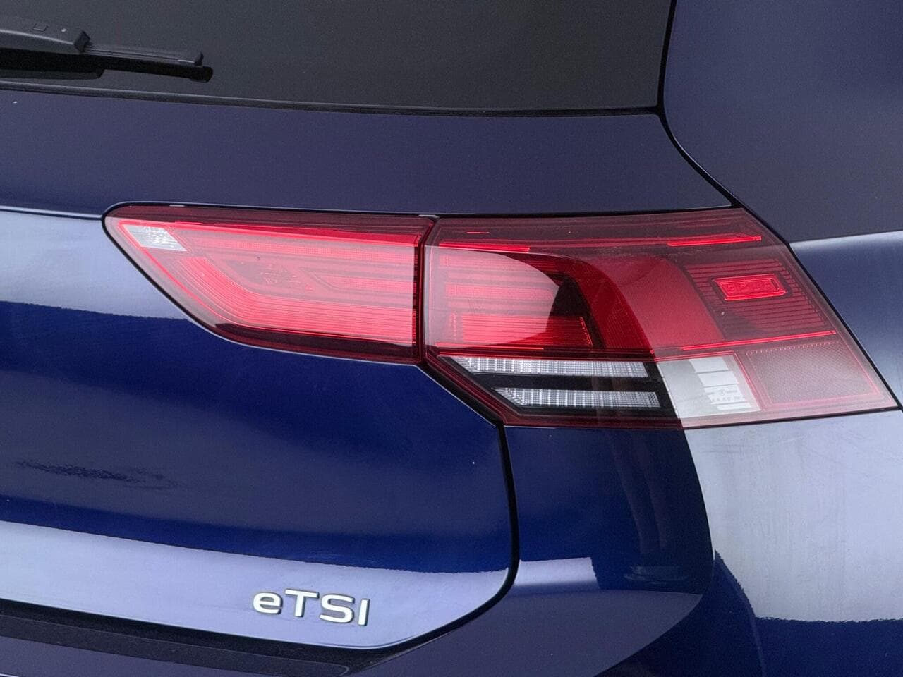 Volkswagen Golf thumbnail Lights Rear
