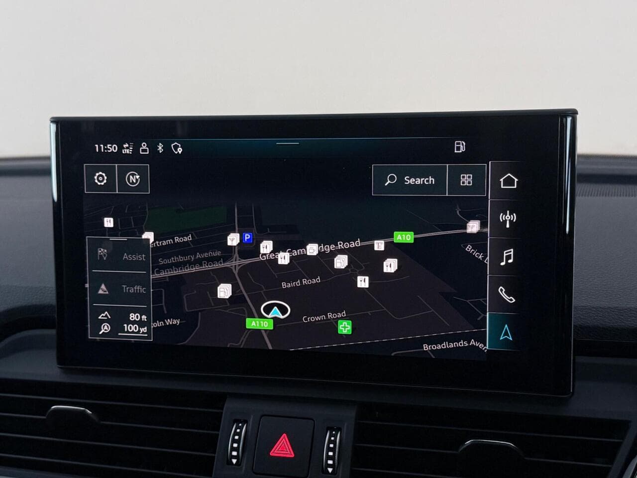Audi Q5 thumbnail Infotainment System