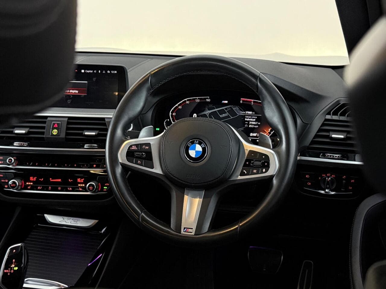 BMW X3 thumbnail Steering Wheel