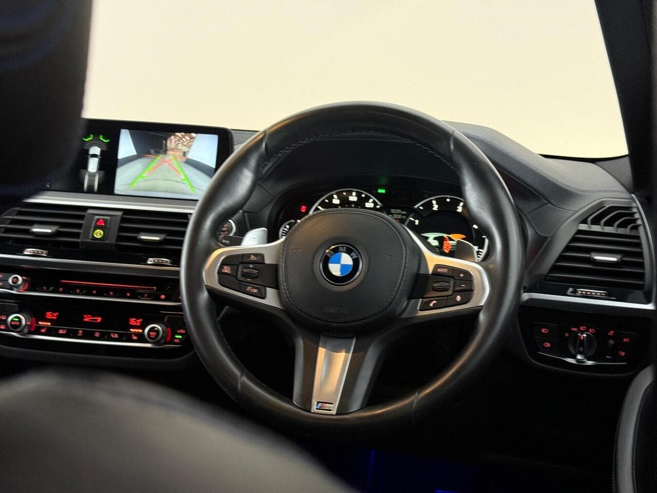 BMW X3 thumbnail Steering Wheel