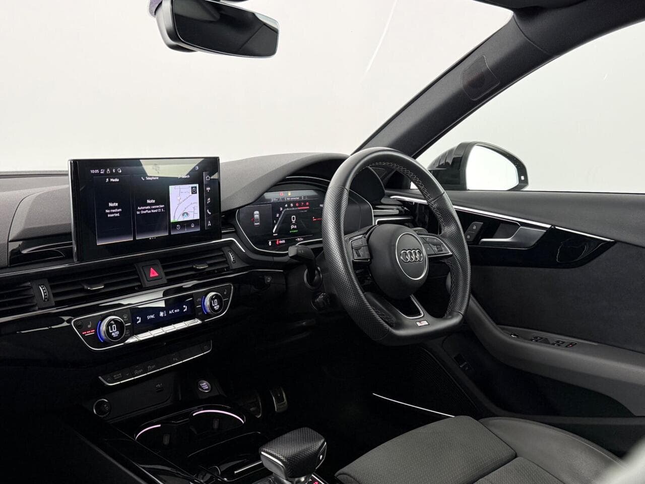 Audi A4 thumbnail Interior Front