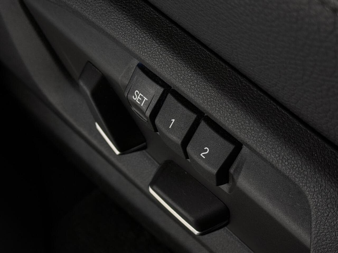 BMW X5 thumbnail Misc Controls