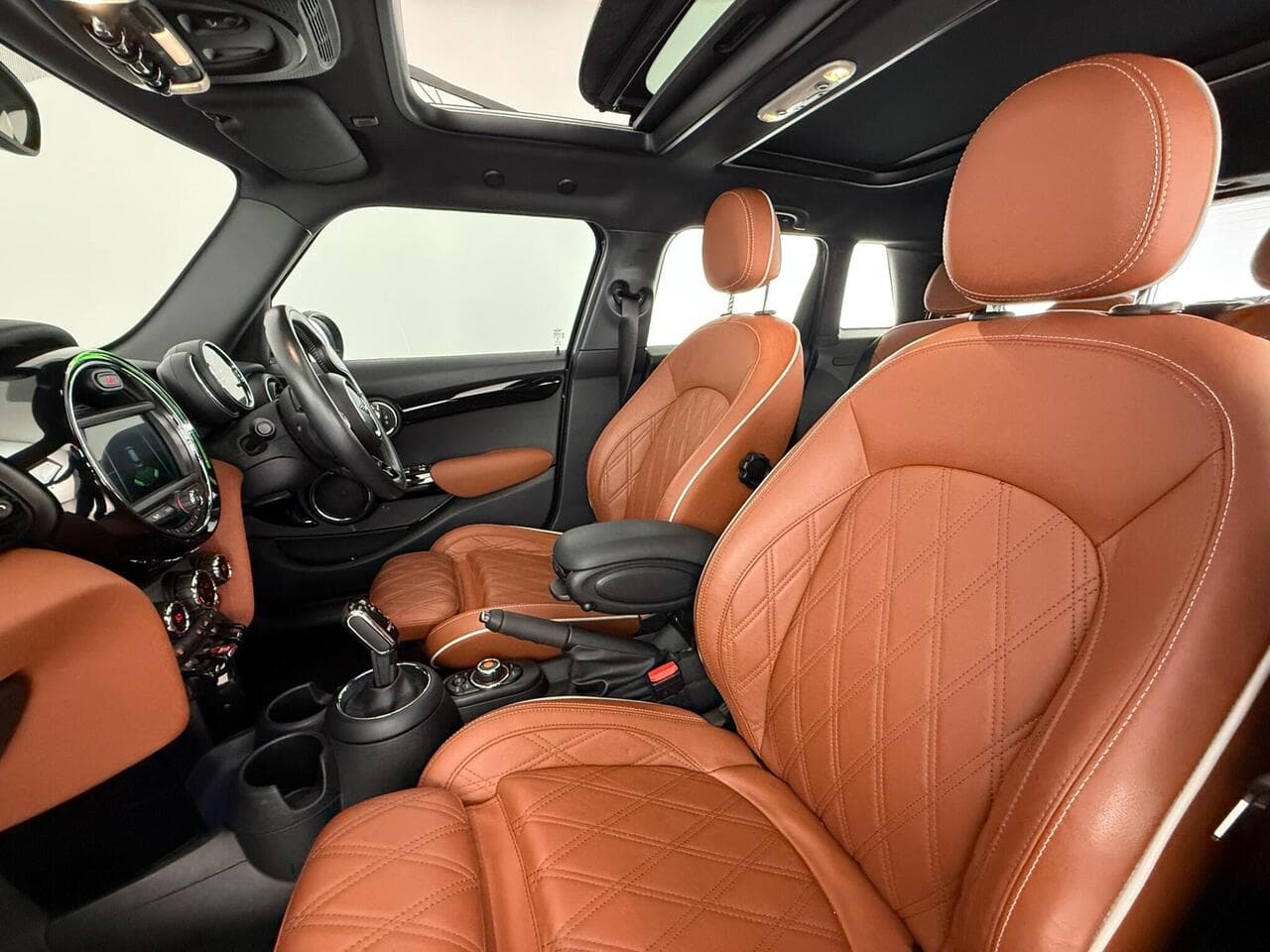 MINI Hatch thumbnail Seat Front Passenger