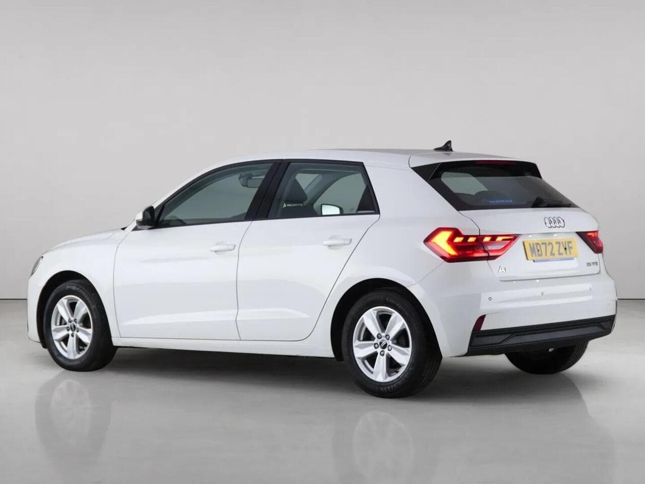 Audi A1 thumbnail Rear Left