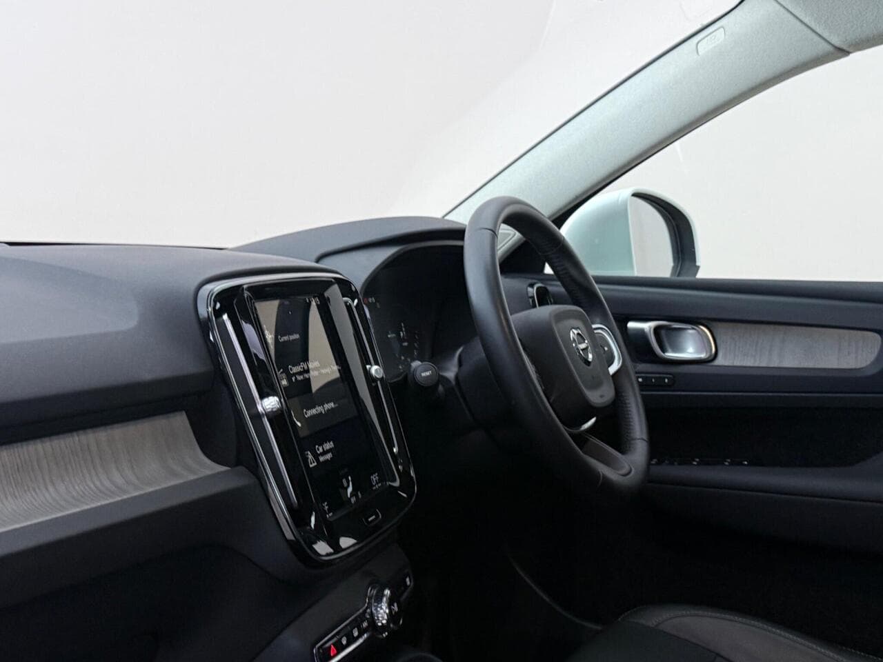 Volvo XC40 thumbnail Interior Front