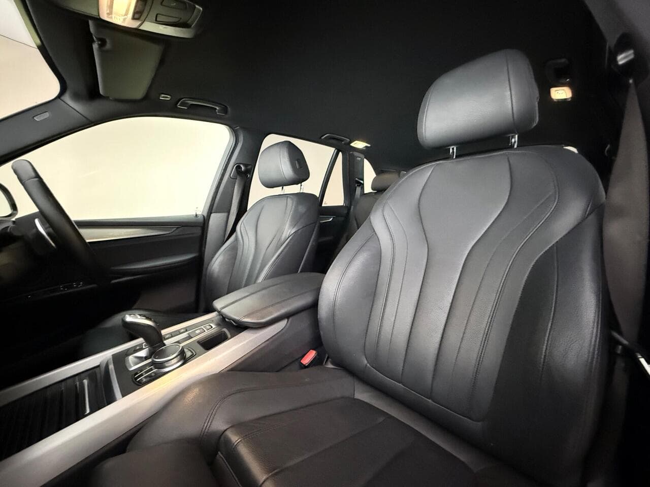 BMW X5 thumbnail Seat Front Passenger