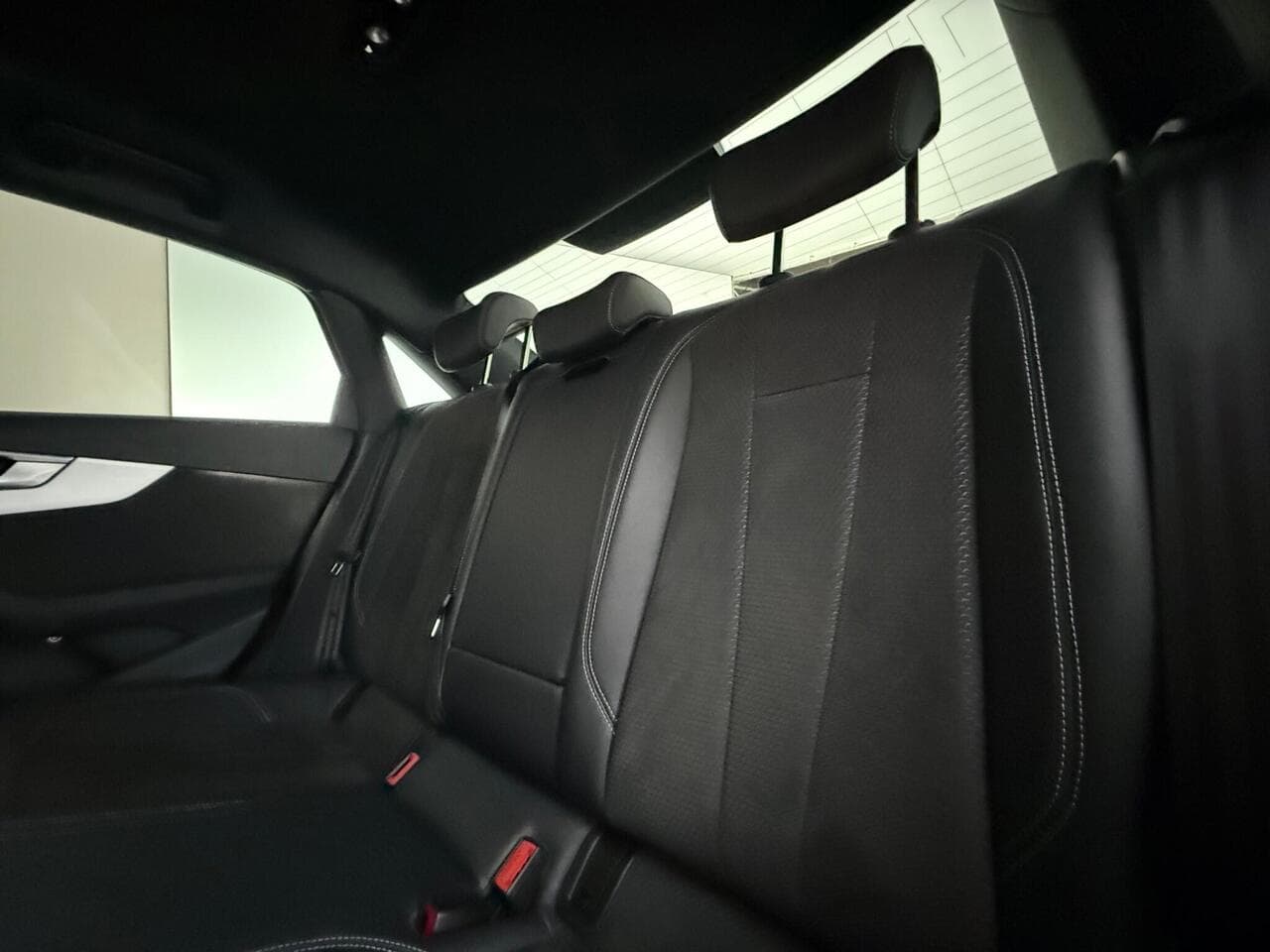 Audi A4 thumbnail Seats Rear