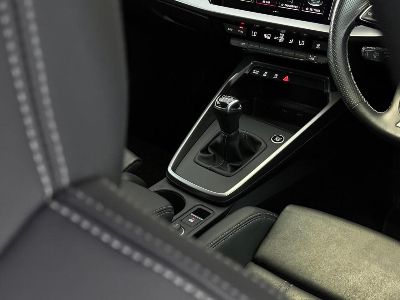 Audi A3 thumbnail Interior Front