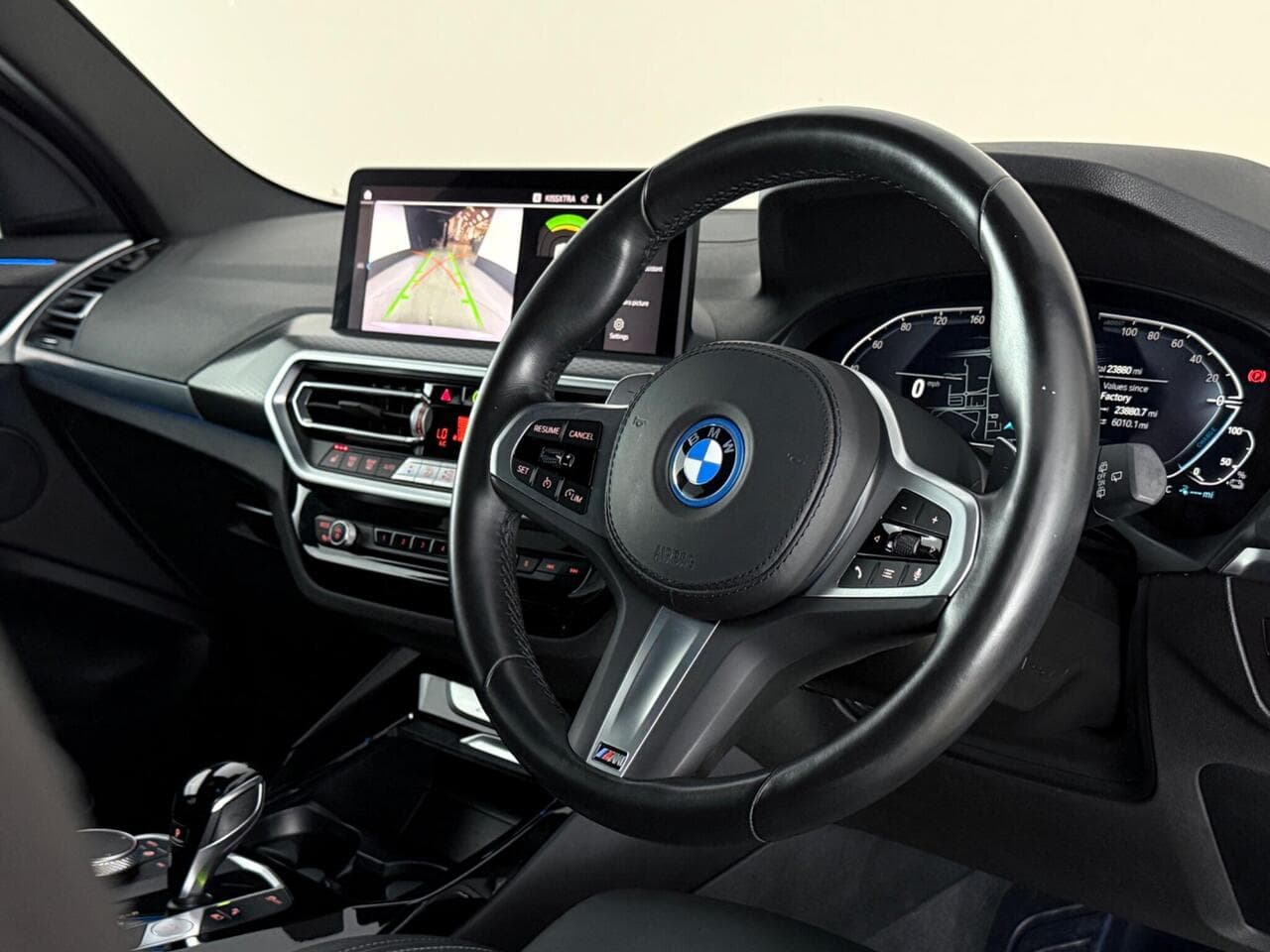BMW X3 thumbnail Steering Wheel