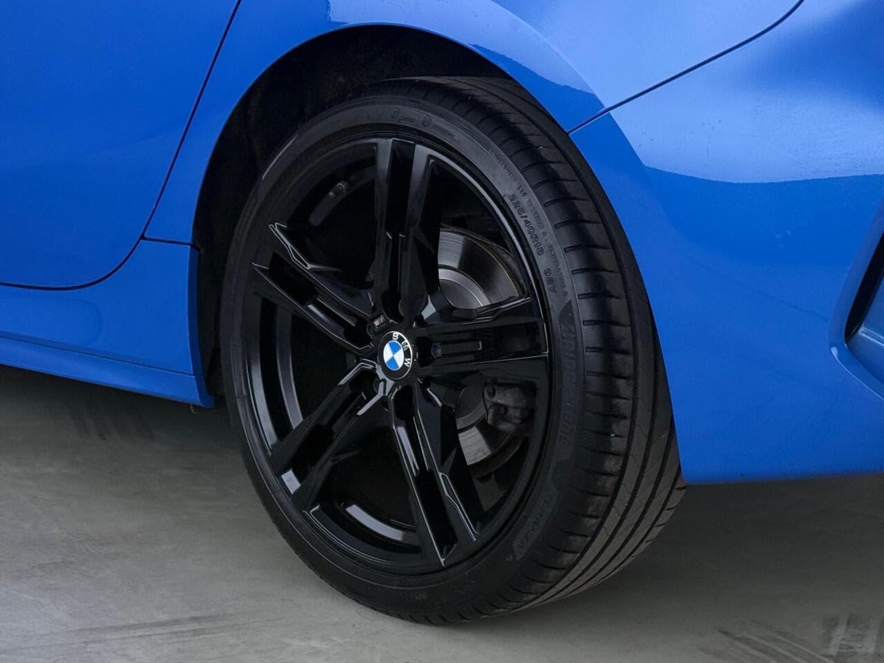 BMW 1 Series thumbnail Wheel