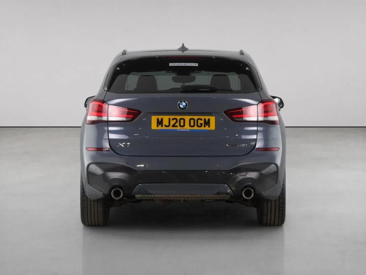 BMW X1 thumbnail Rear