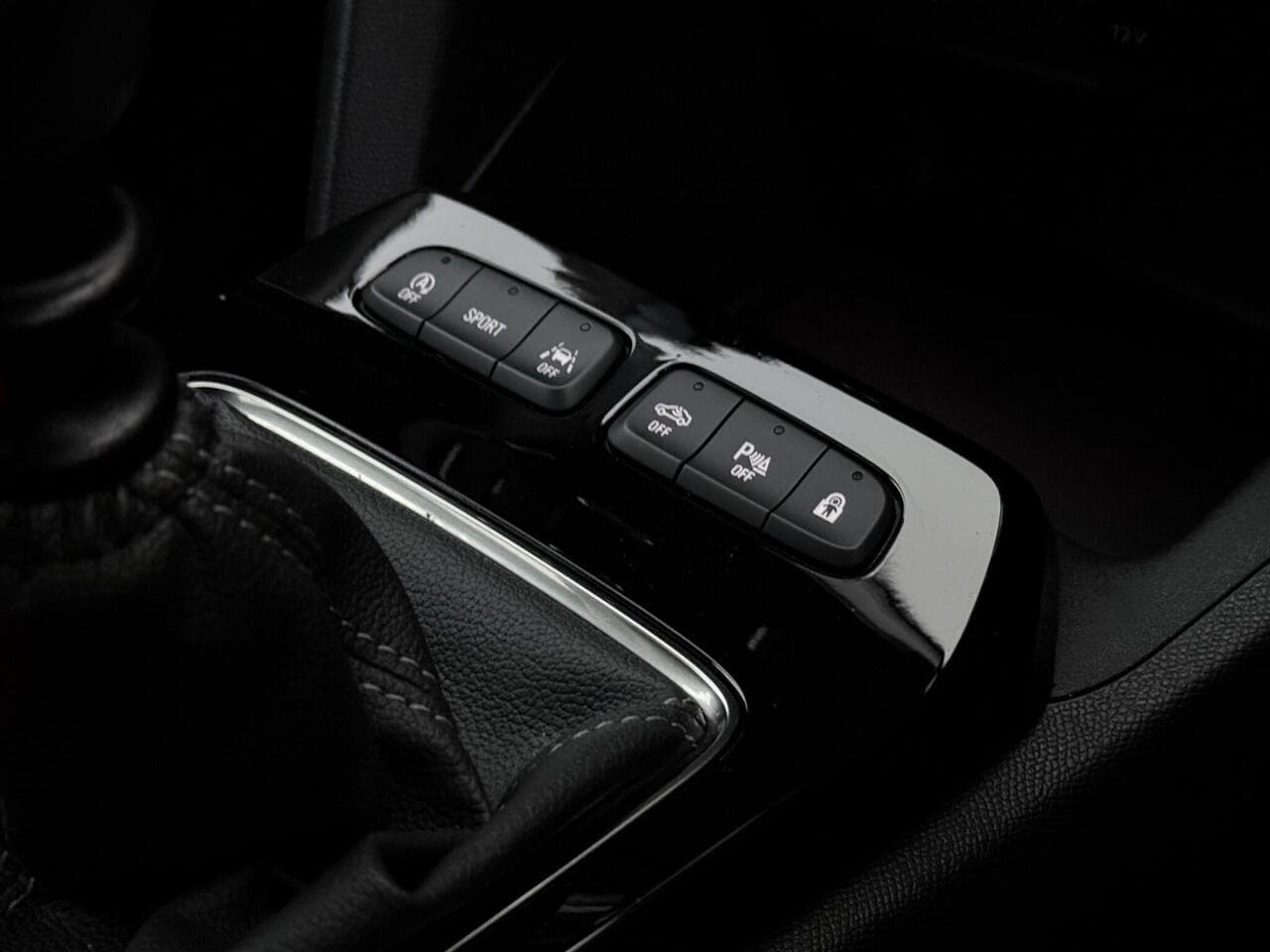 Vauxhall Mokka thumbnail Misc Controls