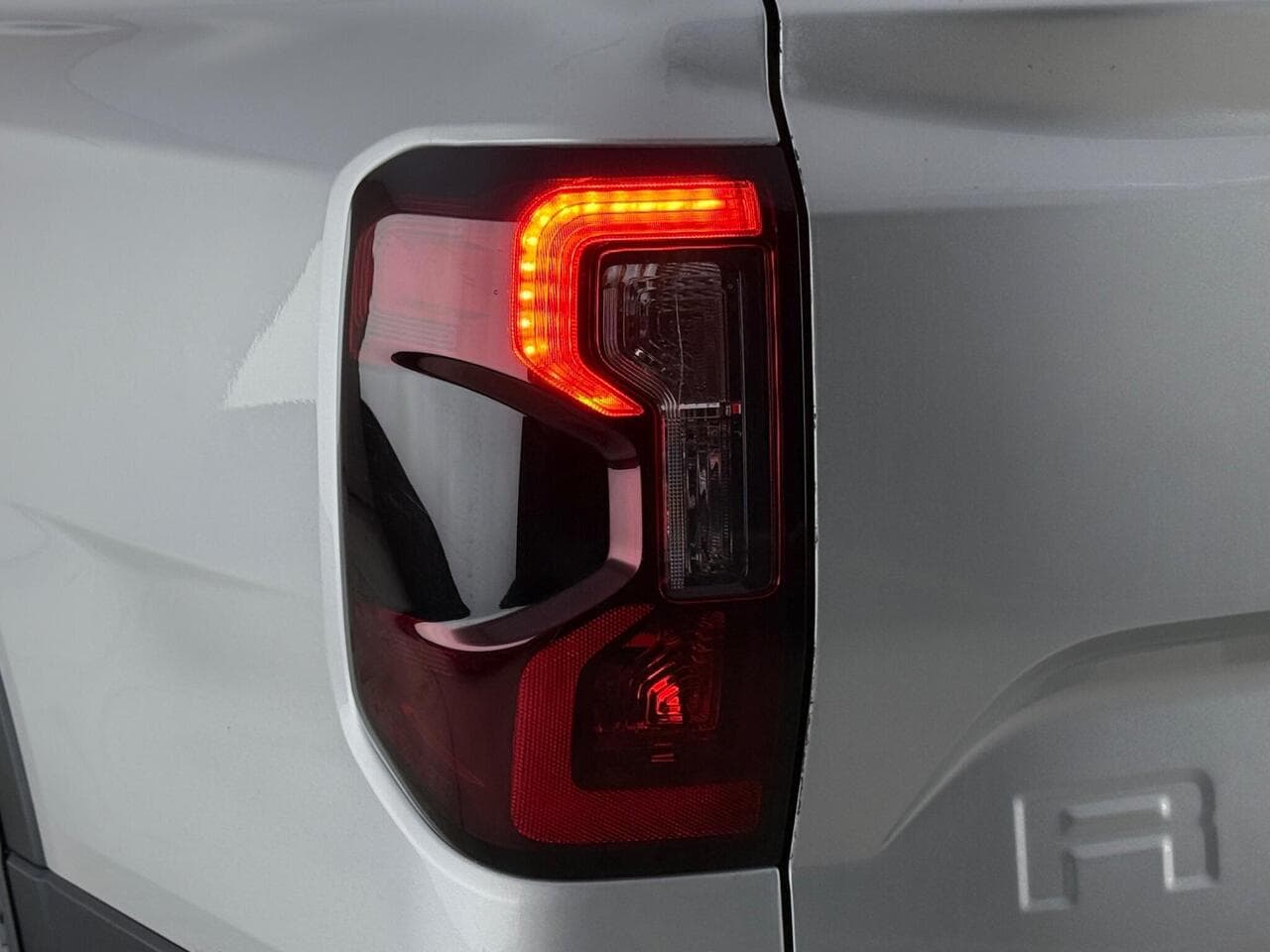 Ford Ranger thumbnail Lights Rear