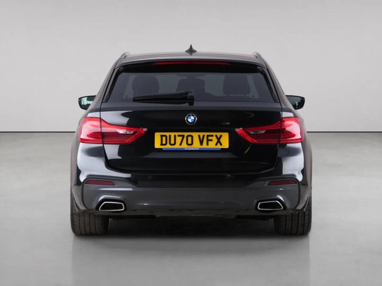 BMW 5 Series thumbnail Rear