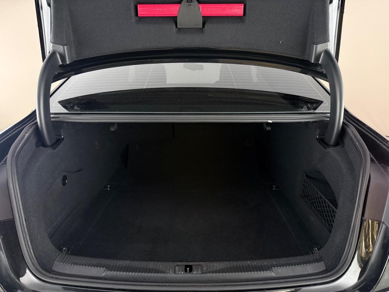 Audi A6 Saloon thumbnail Boot