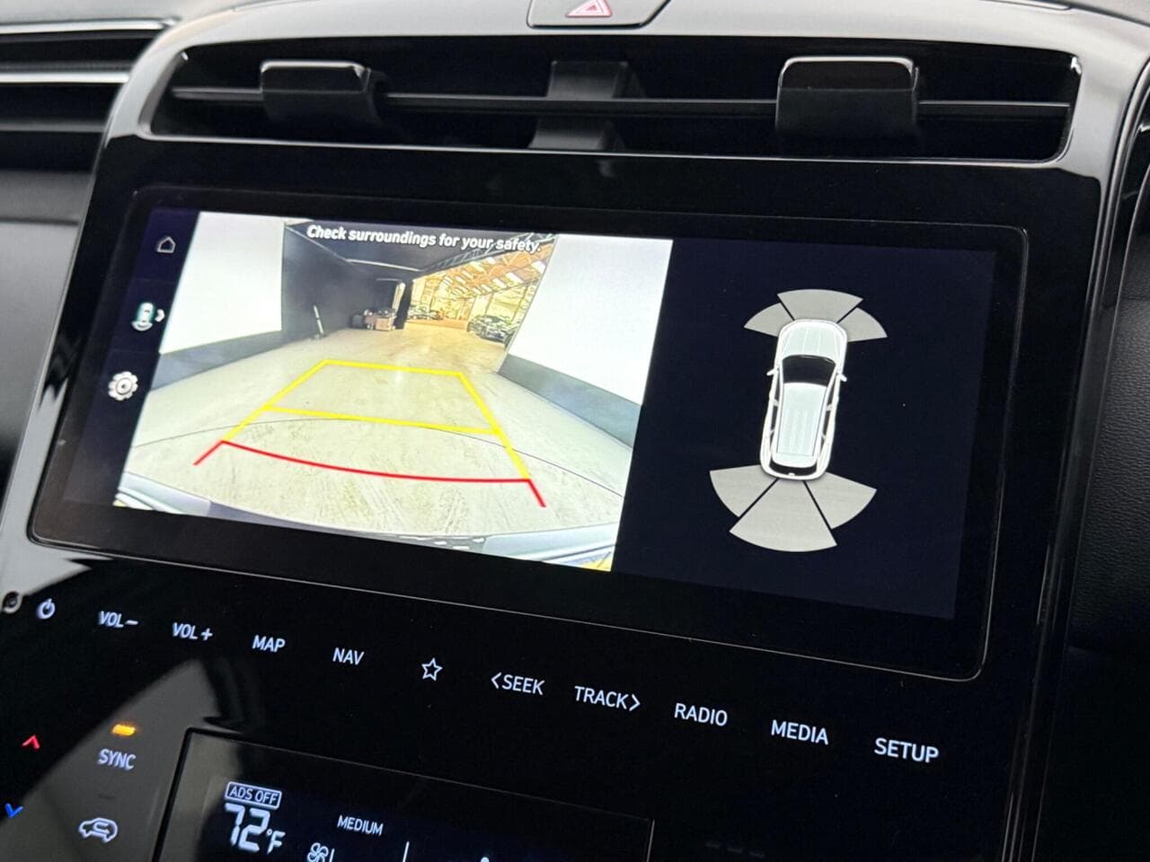 Hyundai TUCSON thumbnail Infotainment System