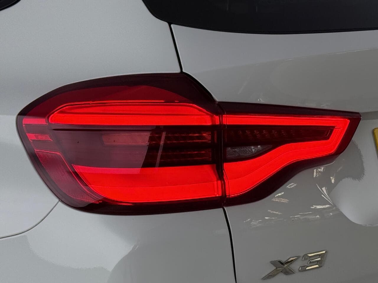 BMW X3 thumbnail Lights Rear