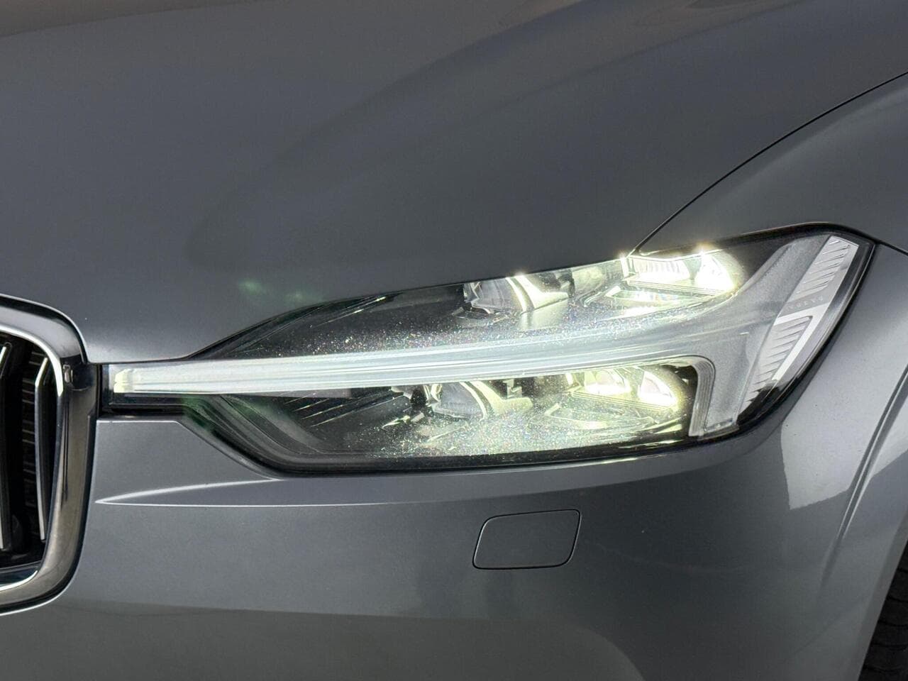 Volvo XC60 thumbnail Lights Front