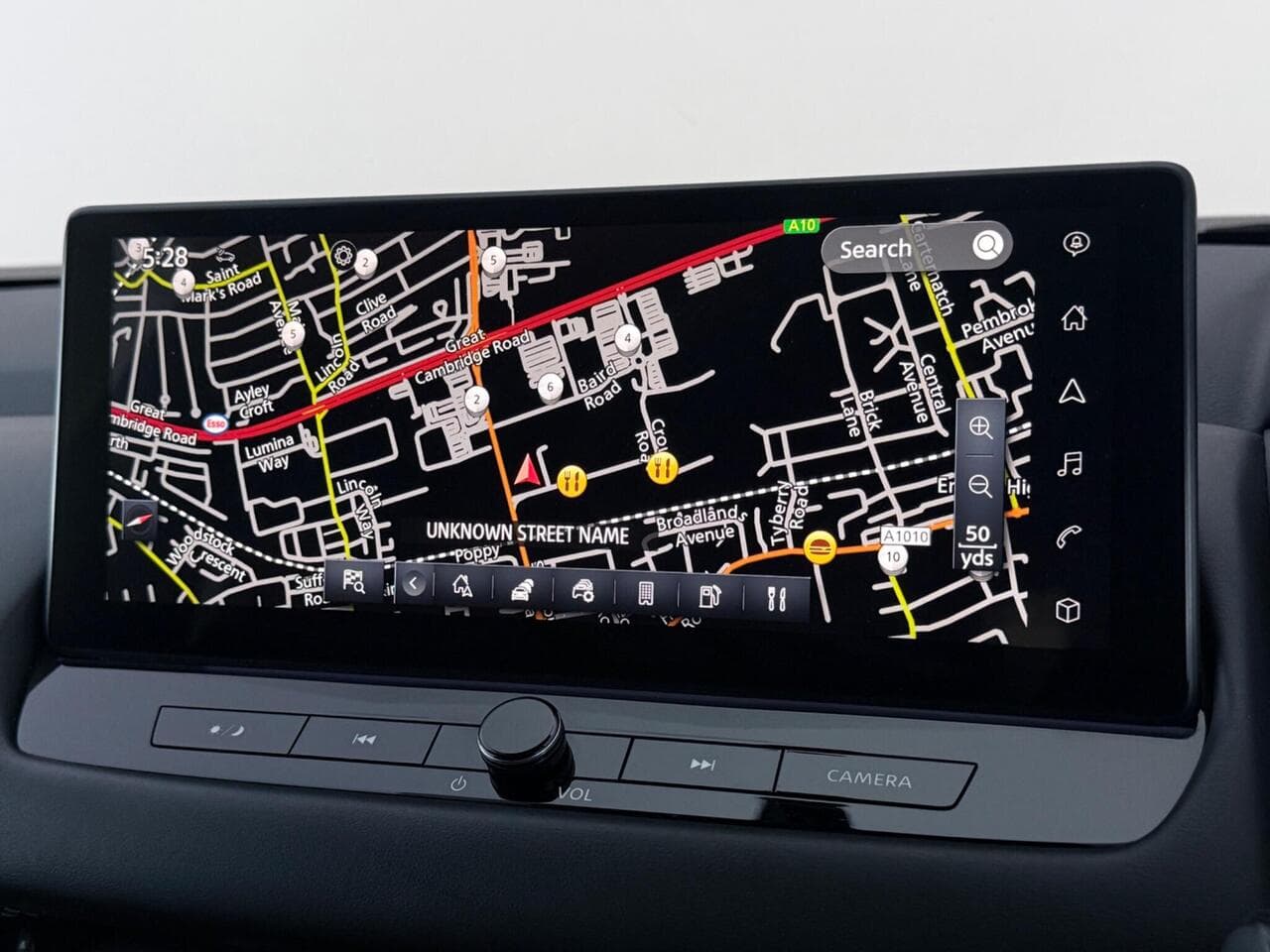 Nissan Qashqai thumbnail Infotainment System