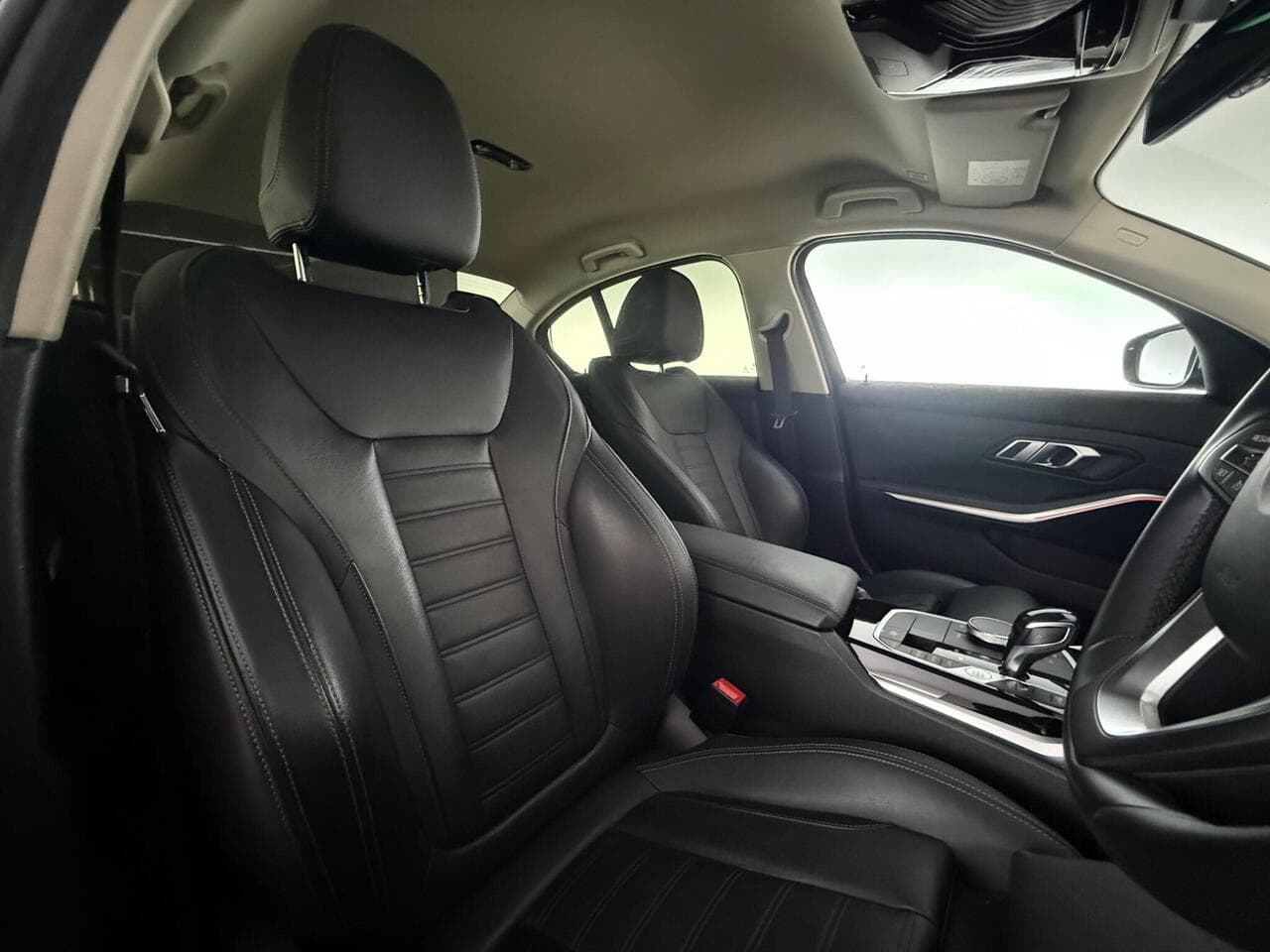 BMW 3 Series thumbnail Seat Driver