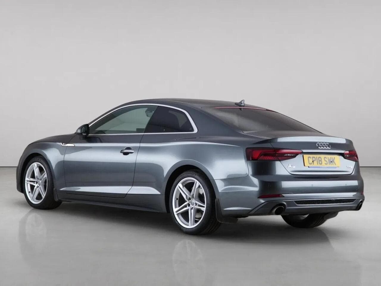 Audi A5 thumbnail Rear Left