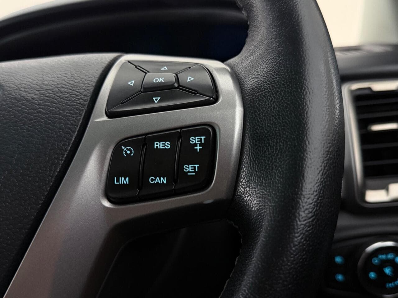 Ford Ranger thumbnail Misc Controls