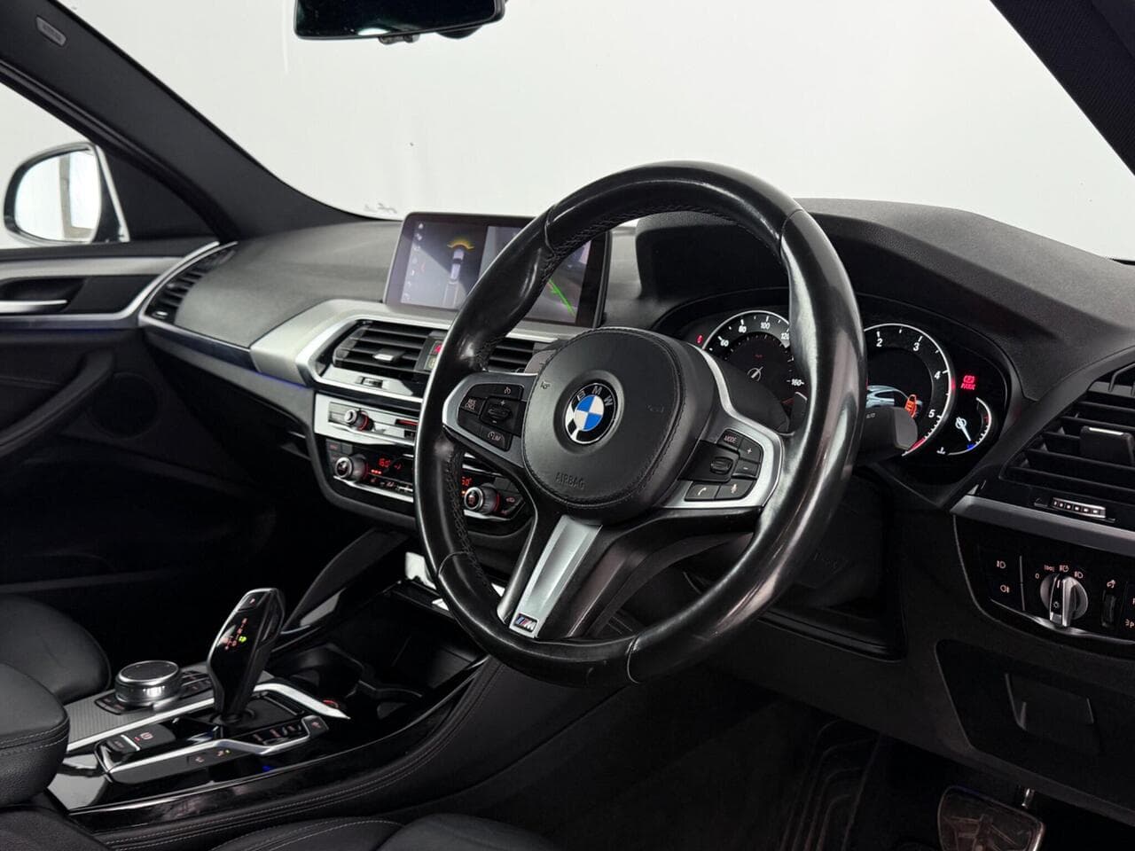 BMW X4 thumbnail Inconclusive