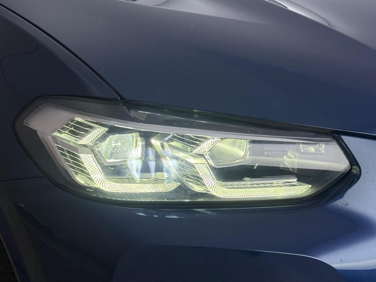 BMW X3 thumbnail Lights Front