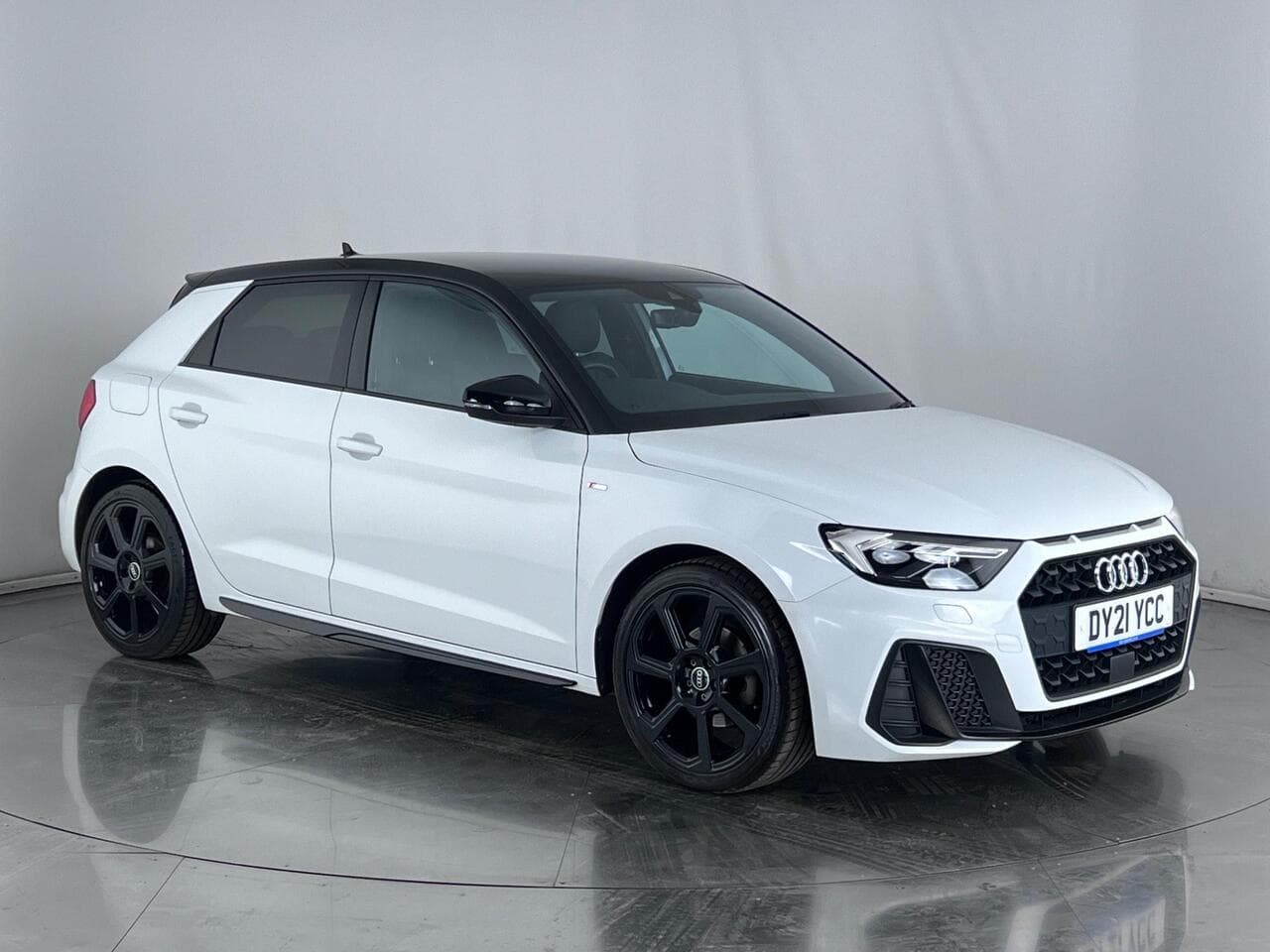 Audi A1 - Audi A1 1.0 TFSI 30 Black Edition Sportback Euro 6 (s/s) 5dr