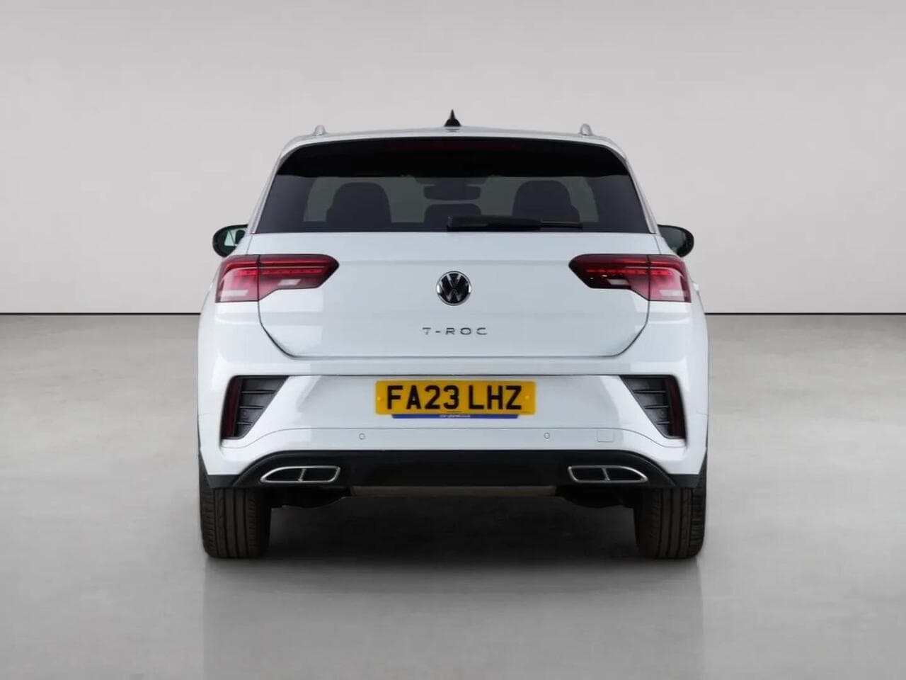Volkswagen T-Roc thumbnail Rear