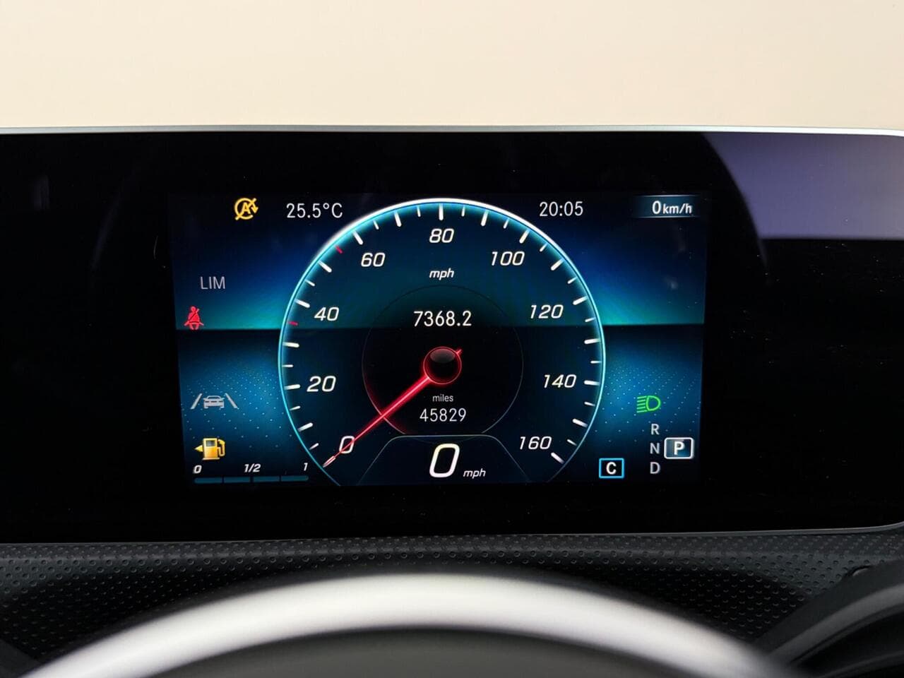 Mercedes-Benz A Class thumbnail Driver Instruments