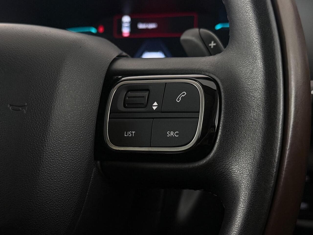Citroen C5 Aircross thumbnail Misc Controls