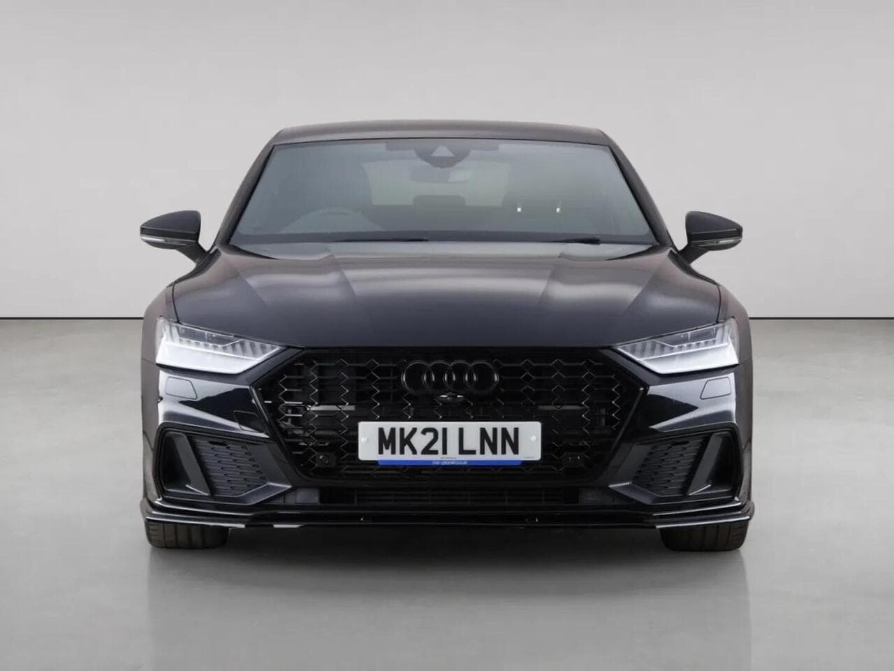 Audi A7 thumbnail Front