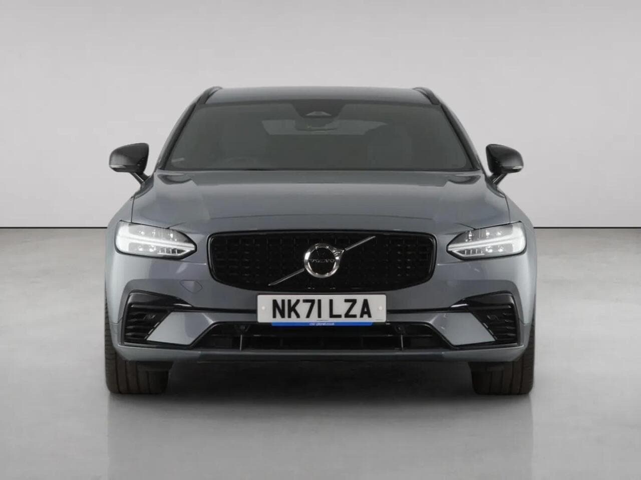 Volvo V90 thumbnail Front