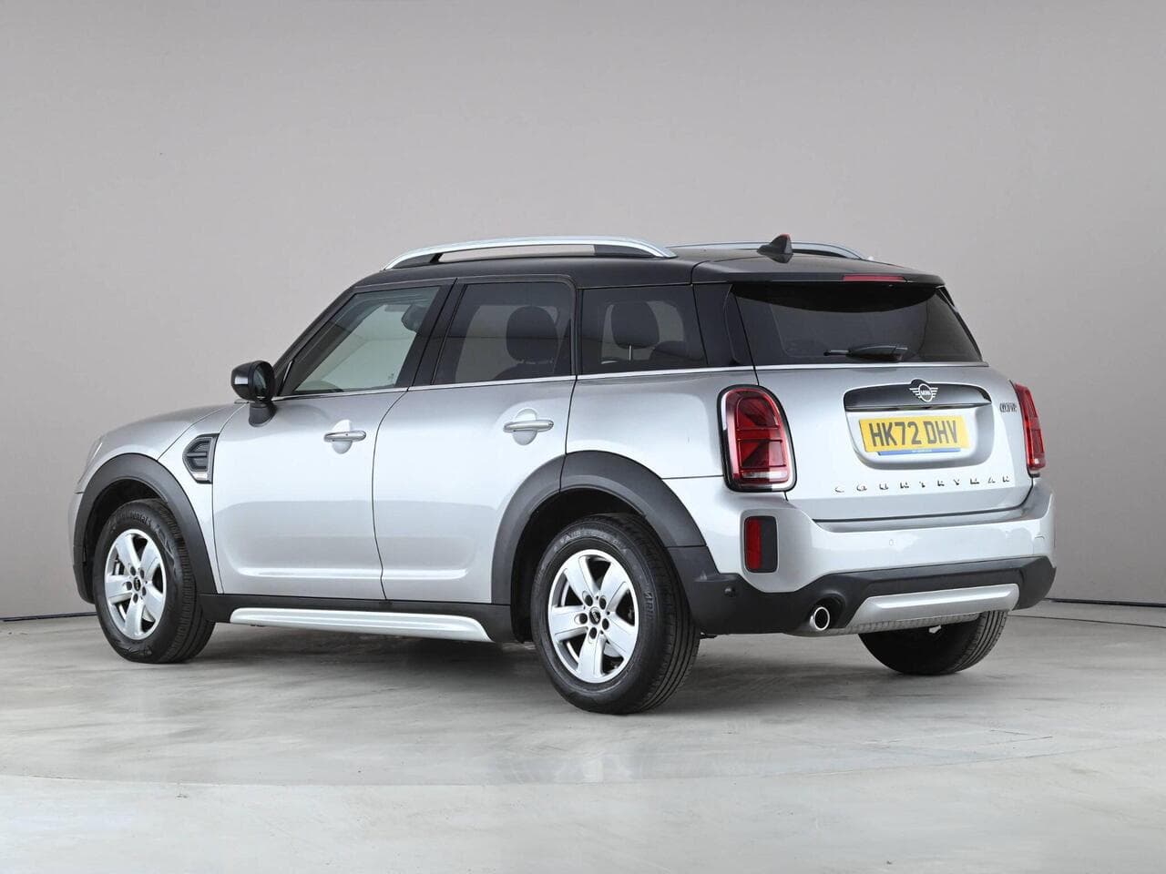 MINI Countryman thumbnail Rear Left