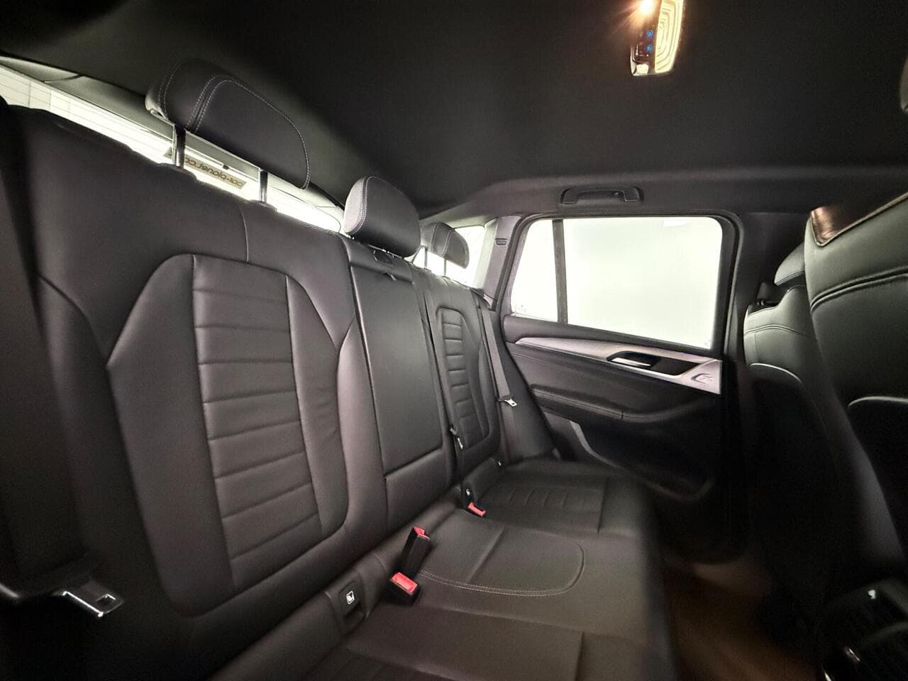 BMW X3 thumbnail Seats Rear