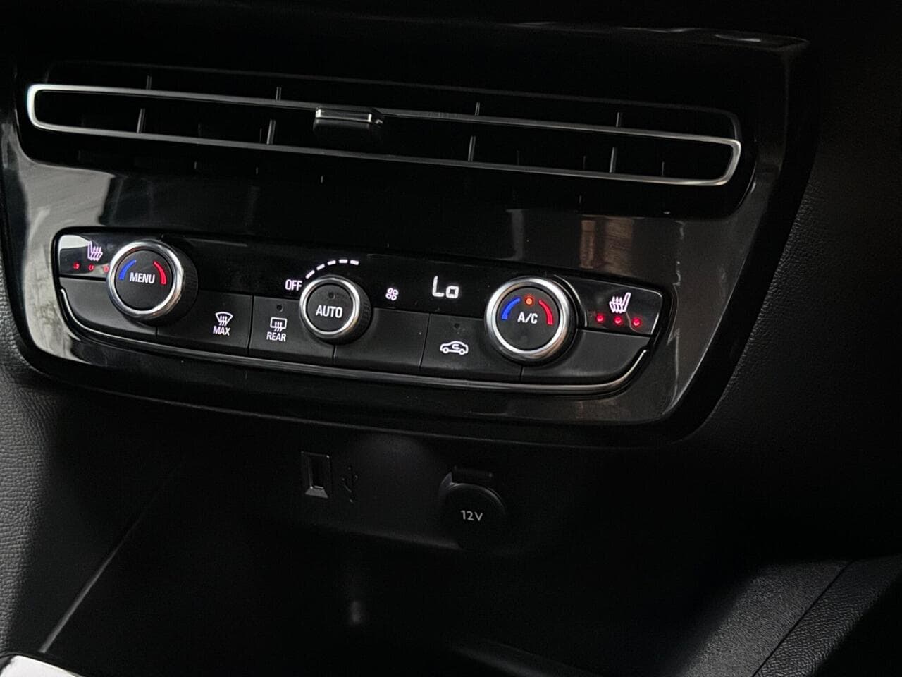 Vauxhall Mokka thumbnail Misc Controls