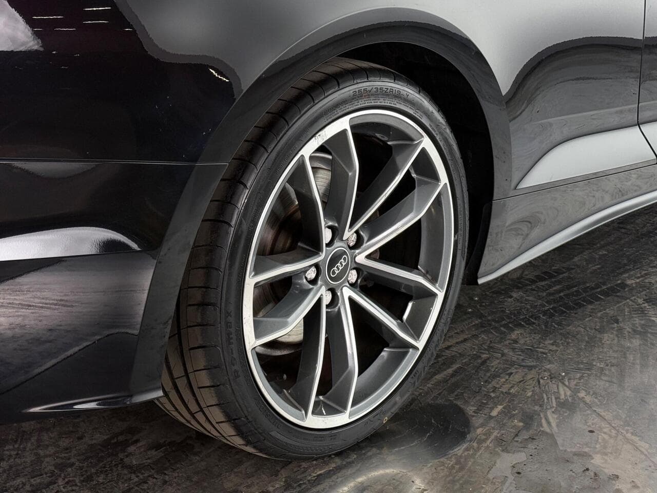 Audi A5 Cabriolet thumbnail Wheel