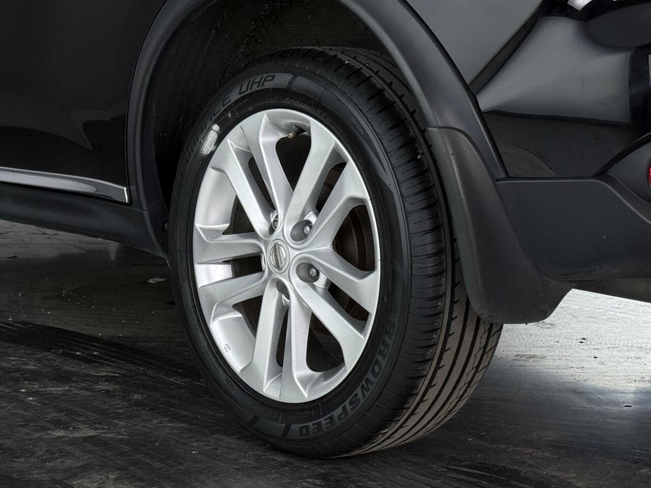 Nissan Juke thumbnail Wheel