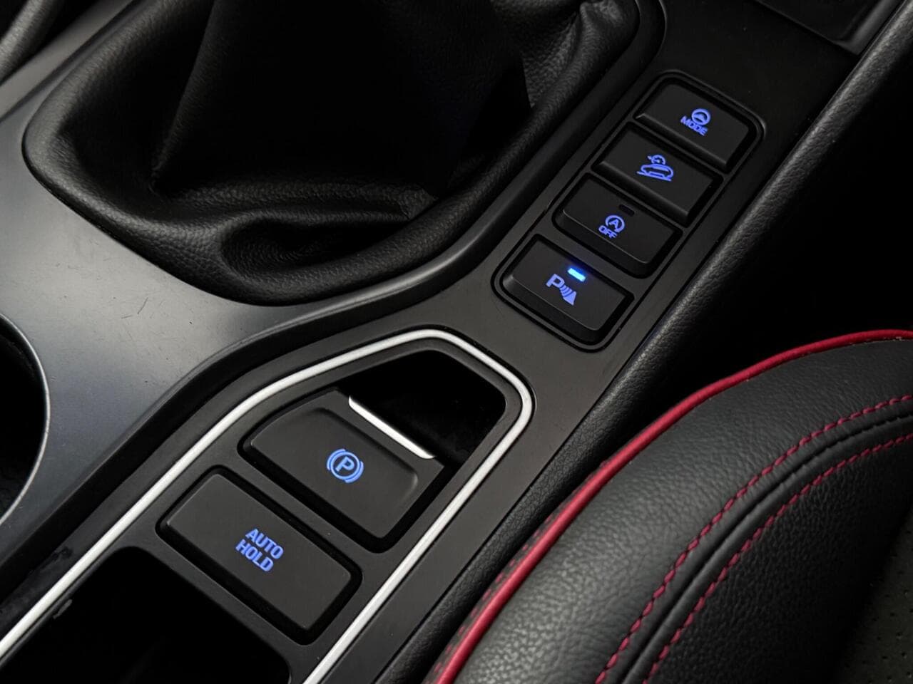 Hyundai TUCSON thumbnail Misc Controls