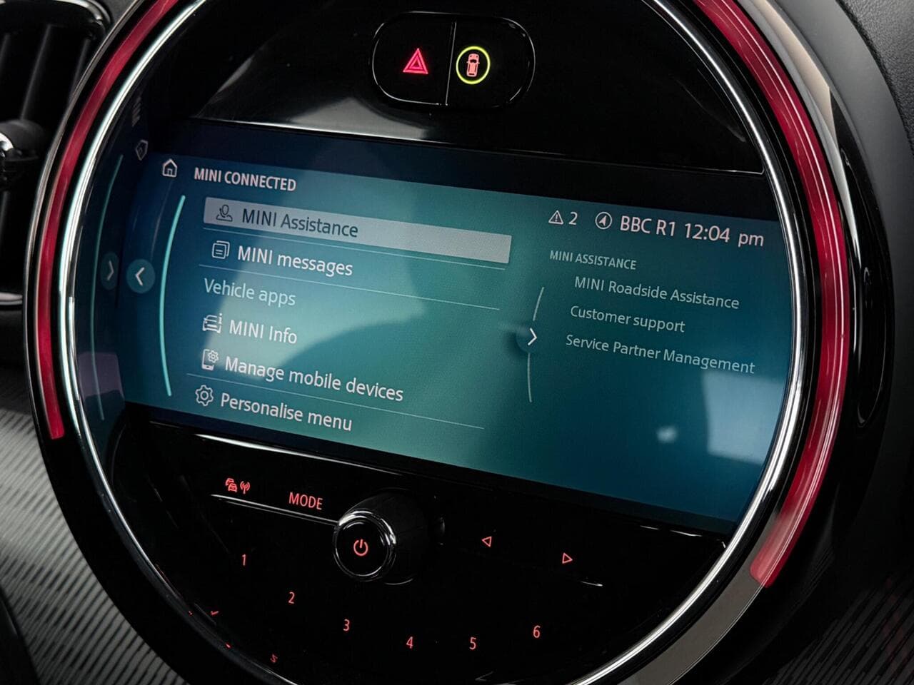 MINI Countryman thumbnail Infotainment System