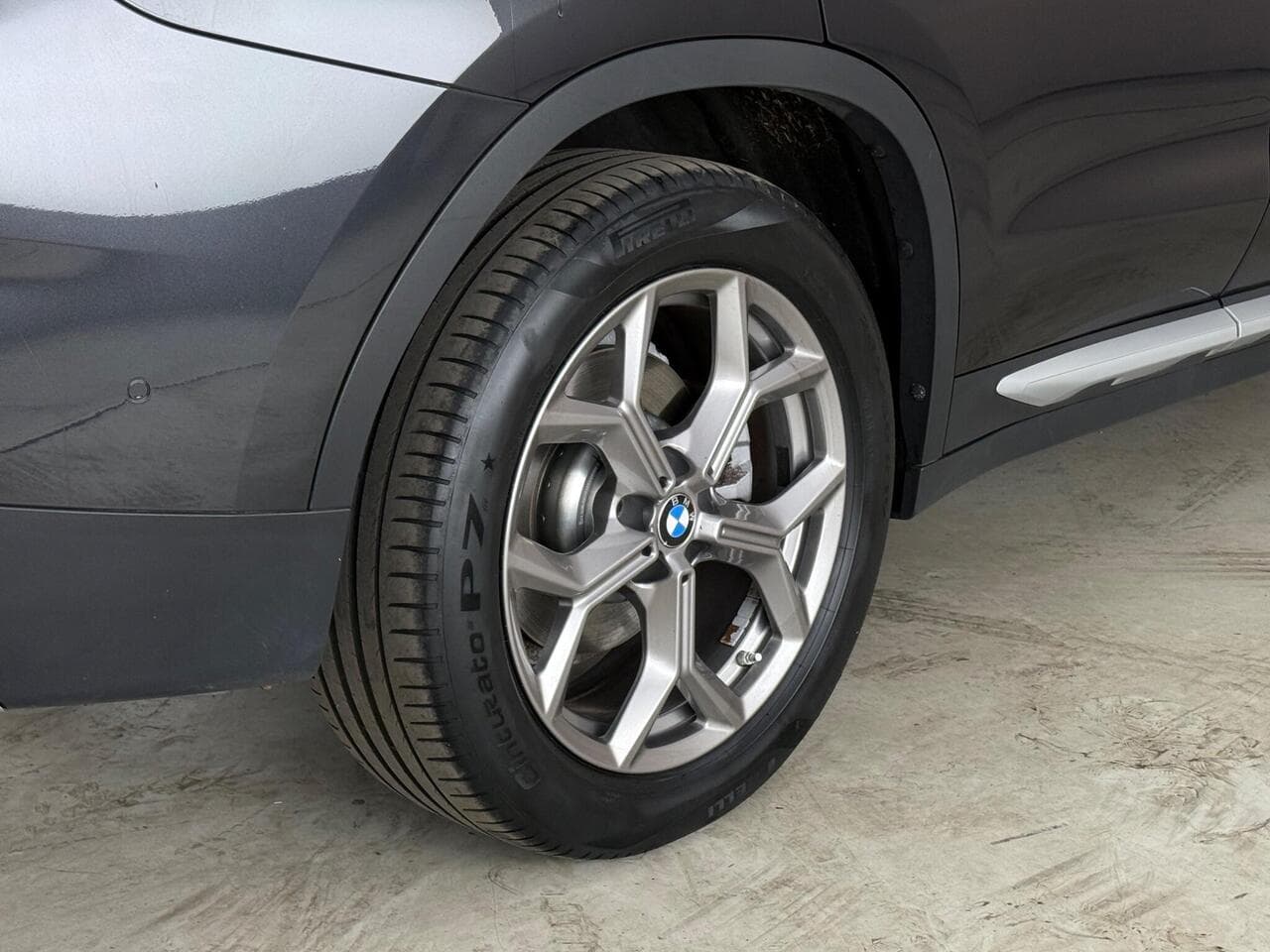 BMW X3 thumbnail Wheel