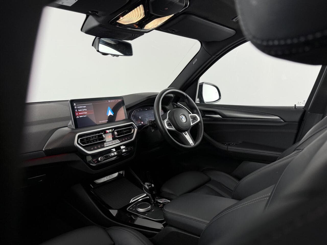 BMW X3 thumbnail Interior Front