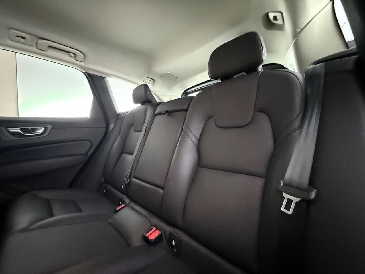 Volvo XC60 thumbnail Seats Rear