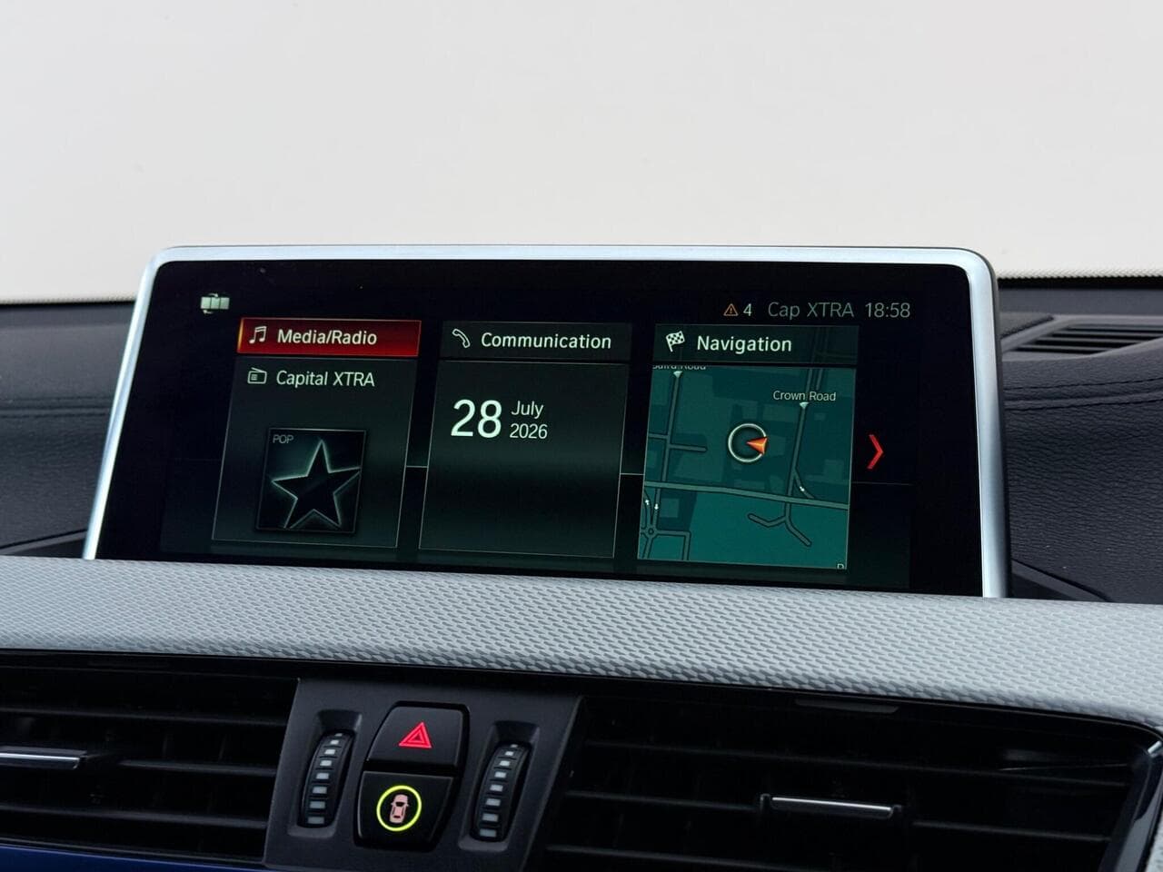 BMW X2 thumbnail Infotainment System
